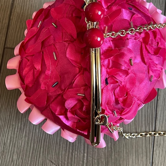 Betsey Johnson Cupcake Crossbody Bag- - Picture 6 of 8